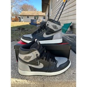 Jordan 1 Shadow